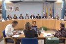 La majoria dels grups municipals representats a l'Ajuntament d'Olot esperaran fins després de les eleccions europees per escollir el candidat de les municipals