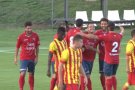 La UE Olot guanya al Barça B amb un gol d'estratègia culminat pel central Rojas