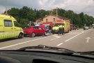 Un accident de trànsit ocasiona dos ferits greus i un de lleu a l'avinguda Santa Coloma entre Olot i les Preses
