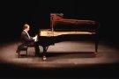 Mateusz Borowiak, guanyador del premi Maria Canals, interpreta peces del Pare Antoni Soler en el concert homenatge a aquest compositor olotí