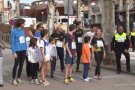 La jornada de celebració dels 125 anys de la Policia Municipal d'Olot es va obrir amb la primera edició de la cursa Milla Urbana d'Olot