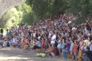 Besalú torna un any més als seus orígens medievals amb una fira més repleta d'activitats que mai