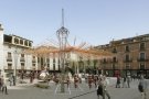 La Plaça Major d'Olot canviarà la seva fisonomia amb quatre nous suports lumínics i l'eliminació de l'arbrat i els parterres