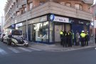La PAH ocupa el local d'Endesa per reclamar el restabliment de la llum a una família amb menors amb pocs recursos