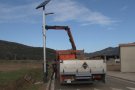 Santa Pau instal·la el seu primer fanal autosuficient i desconnectat de la xarxa elèctrica