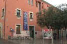 L'Escola d'Art d'Olot amplia l'oferta de cicles de grau superior amb tres nous cursos però perd el cicle de pintura per falta d'alumnes