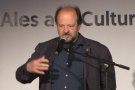 Carles Fontfreda rep les Ales a la Cultura 2016 per una vida lligat al món de la música a Olot