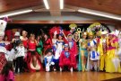 Prop de 500 persones de les colles de carnaval locals i comarcals participen al sopar de la penya Els Titots