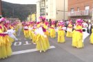 400 persones desfilen a la rua del carnaval de Sant Joan les Fonts