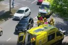 Un ferit lleu en un accident entre un vehicle i una moto al barri de Benavent d'Olot