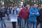 La Garrotxa vota amb tots els col·legis electorals oberts però amb interrupcions constants per problemes informàtics