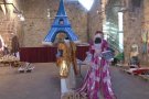 L'església vella de Castellfollit de la Roca acull l'exposició dels 25 anys de la Carnavalesca d'Olot i Castellfollit