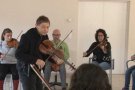 La Violinada d'Argelaguer congrega a més de cent amants del violí al municipi garrotxí