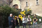 Olot instal·la el 'Jardí Groc' a Sant Esteve fent un clam a la llibertat dels polítics empresonats i exiliats