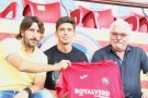 La UE Olot presenta el lateral esquerra Jaume Pol procedent del Mallorca B cedit fins a final de temporada