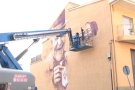 Els artistes de l'art urbà de Sant Miquel comencen a pintar els seus murals en diferents façanes