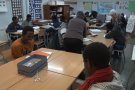 L'associació de mestres jubilats Rella compleix deu anys donant classes de català a joves nouvinguts
