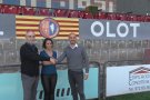 La Unió Esportiva Olot i l'Associació TEA Garrotxa firmen un conveni de col·laboració