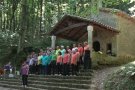 Un centenar de persones assiteixen a l'actuació del Gospel Cor Garrotxa i la a missa a Sant Martí en el marc de la festa de Bosc de Tosca i Sant Miquel del Corb