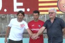 La Unió Esportiva Olot presenta al davanter valencià Natalio