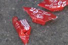 Continuen desaparegudes les 4 làmines daurades dels caramels de la penya AOAPIX