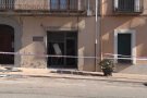 Roben vehicles per encastar-los en les façanes de dues entitats bancàries a la Garrotxa