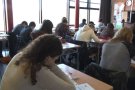 Mig miler d'estudiants garrotxins s'examinen de les proves de competències bàsiques