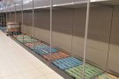 L'alarma pel coronavirus buida els prestatges dels supermercats i es demana calma