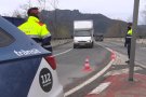 Els Mossos d'Esquadra han imposat un centenar de sancions per no respectar el confinament, la majoria a conductors