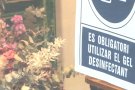 Els comerciants d'Olot es preparen per a l'obertura dels seus establiments a la Fase 1