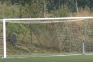 Retallen la xarxa d'una porteria del camp del Joventut Sant Pere Màrtir
