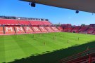 Excessiu càstig per a la UE Olot, que cau en la seva estrena a la lliga contra el Nàstic (2-0)