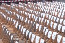 1.073 cadires buides en record a les víctimes de violència masclista