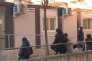 Sis mòduls prefabricats a l'exterior del CAP es destinen a tractar tot el que tingui a veure amb la Covid-19