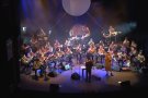 L'OMAC captiva un Teatre Principal gairebé ple amb un concert trencador i singular