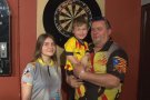 El nou membre de la família Arimany ja ha debutat a la lliga de dards amb només quatre anys