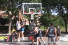 El 3x3 de bàsquet aplega a Olot 110 equips i 400 participants