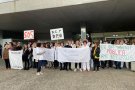 Treballadors de l'hospital d'Olot denuncien una situació ''insostenible'' i inicien una protesta