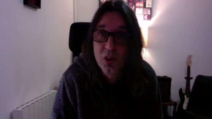 Toni Beiro torna als escenaris olotins