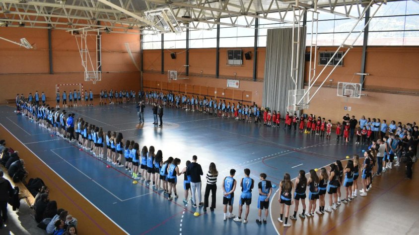 El Segona Catalana femení del Vall d'en Bas arrenca la lliga com un coet