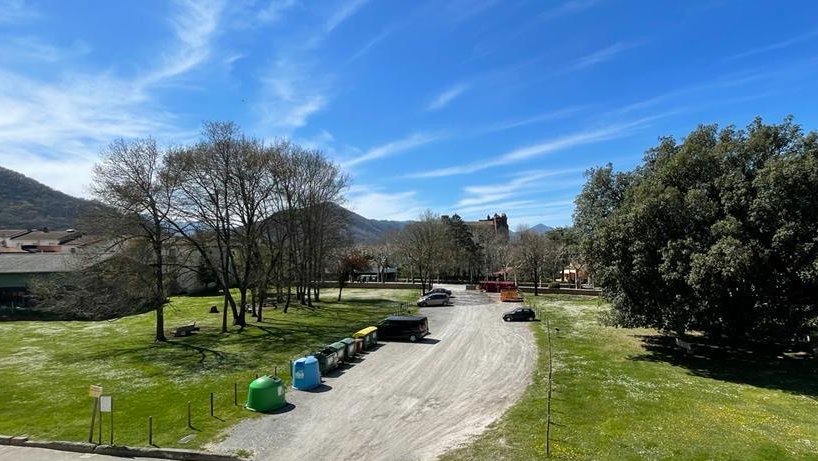El parc de Can Miquelet ja és propietat de l’Ajuntament de Sant Joan les Fonts