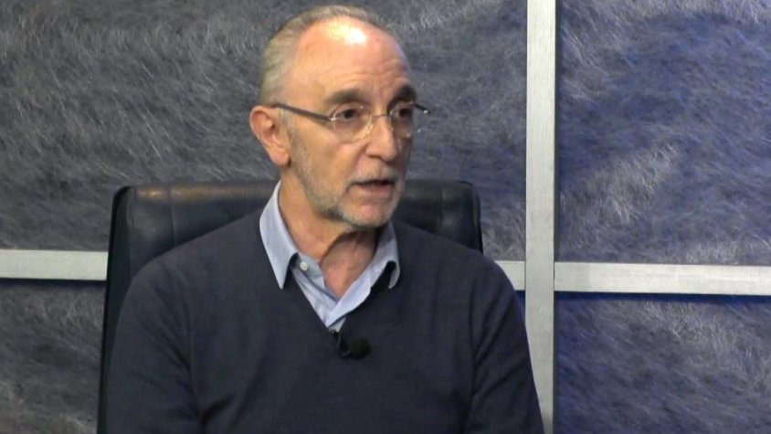 Joan Agustí: "Intentarem reforçar-nos en defensa però els recursos estan exhaurits i caldrà que hi hagi sortides al mercat d'hivern"