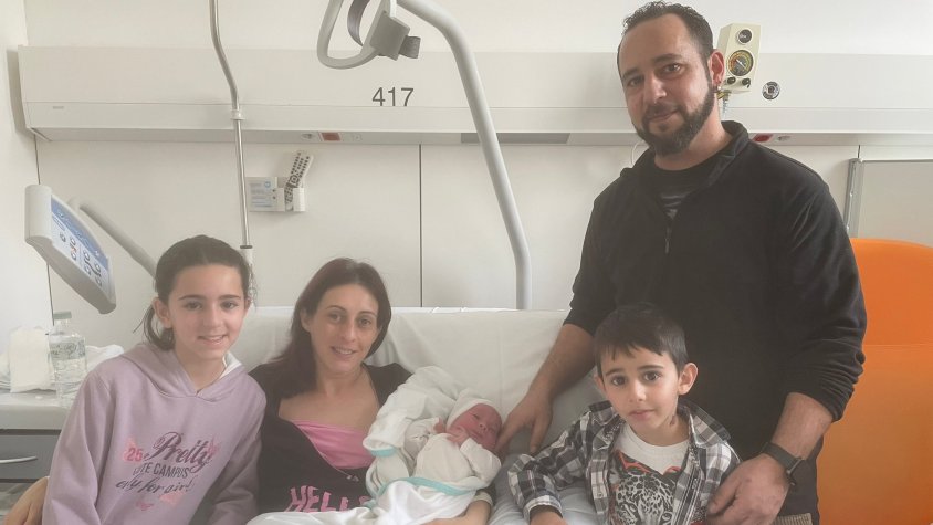 L'Enara, el primer nadó del 2021 a la Garrotxa