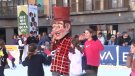 L'Home dels Nassos torna a passejar-se per Olot