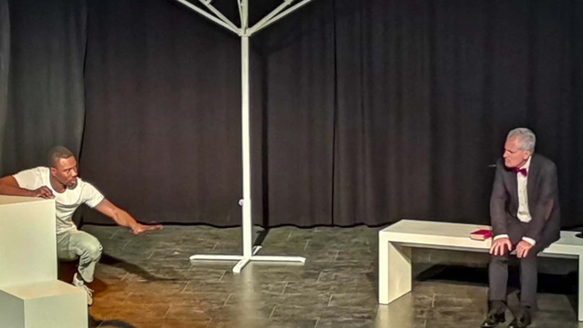 La Secció Dramàtica del Centre Catòlic d'Olot estrena "La Història del Zoo" d'Edward Albee