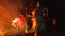 Un grup d'alumnes de l'Escola d'Art d'Olot han creat una bèstia de foc que se suma a la faràndula olotina