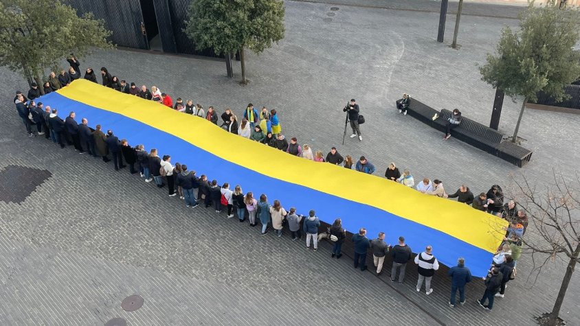 La comunitat ucraïnesa continua insistint en la necessitat d’enviar ajuda al seu país, tres anys després dels nous atacs