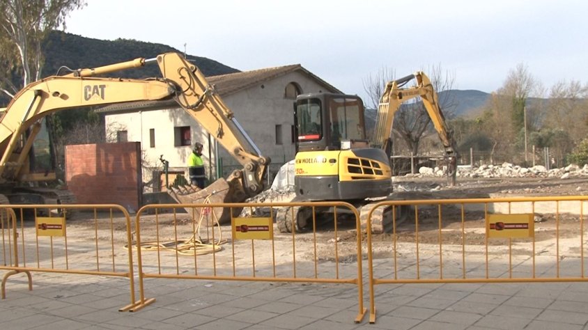 Comencen les obres de millora a la plaça Major d’Argelaguer