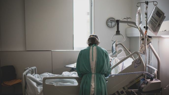 Més del 50% de professionals de la salut han hagut de recórrer a serveis de salut mental després de la pandèmia