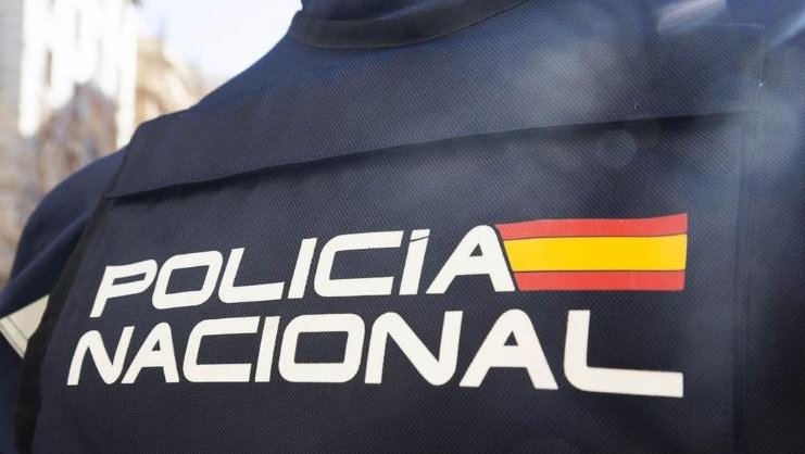 Multen tres veïns de la Vall d’en Bas amb 3.500 euros per empadronar a casa seva persones que no hi residien